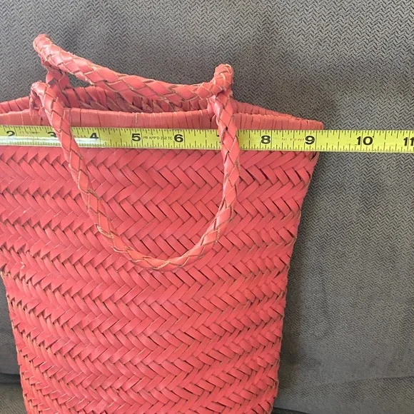 Anthropologie Woven Leather Market Bag Coral Pink Basket Tote Boho - Picture 5 of 10